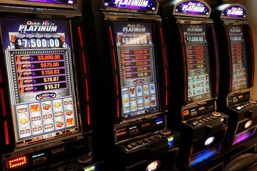 Upclose picture of a slot machine in a casino