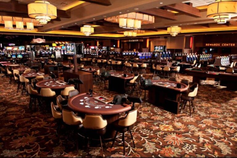 picture of the inside of the Gun Lake Casino