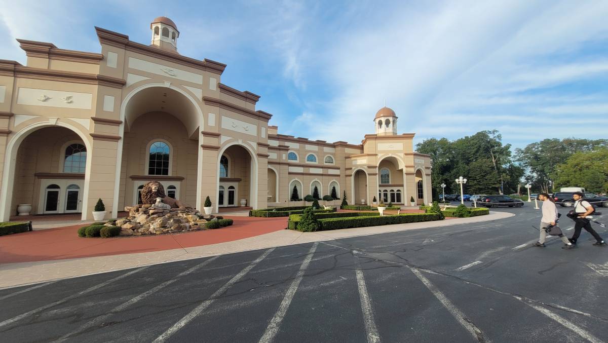 Elementor 2193 Jag Motorcoach