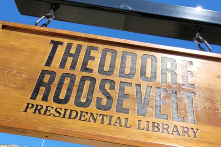 8 Days, 7 Nights, 14 Meals