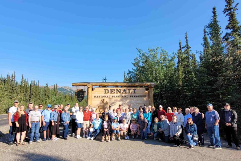 9 Days / 8 Nights / 11 Meals