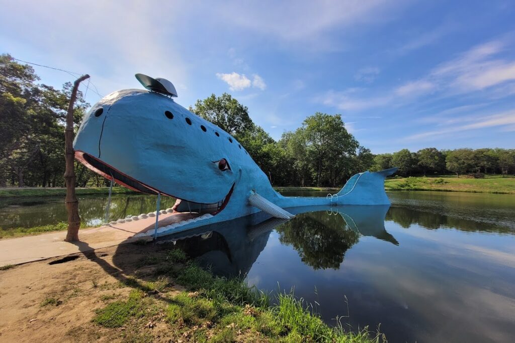 10 Days / 9 Nights / 16 Meals