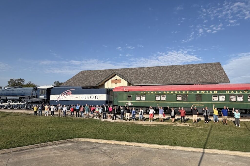 10 Days / 9 Nights / 16 Meals